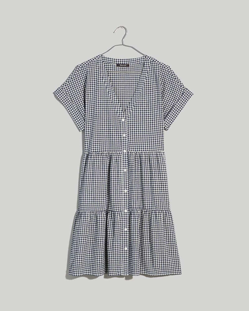Front of a size 2X plus leeve button-front tiered mini dre in Deep Indigo by Madewell. | dia_product_style_image_id:324070
